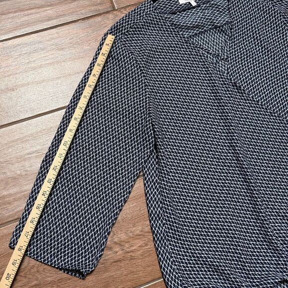 Maurices Blouse Blue White Flowy Surplice Criss Cross V-Neck Top Sz L - Picture 6 of 10